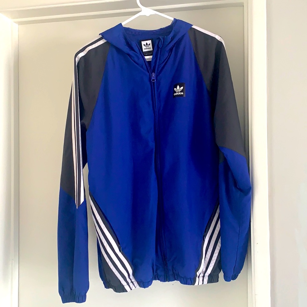 Men’s zip light weight windbreaker